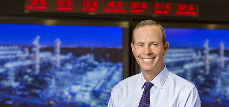 Mike Wirth,雪佛龙首席执行官和董事会主席