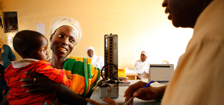 Global Fund program - mother and child in clinic