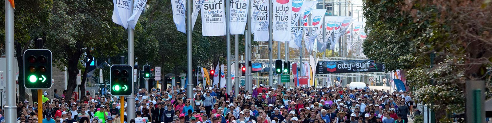 Chevron City to Surf for Activ是西澳大利亚州最受欢迎的社区和筹款活动,连接了所有年龄和背景的人们。